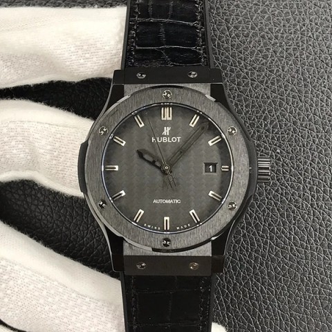 위블로 클래식퓨전 블랙 카본다이얼 가죽스트랩 38mm